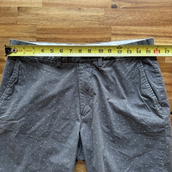 Old Navy Bermuda Shorts Mens Sz 31 Slim Blue White Polka Dot Shorts Preppy Beach - Picture 4 of 8
